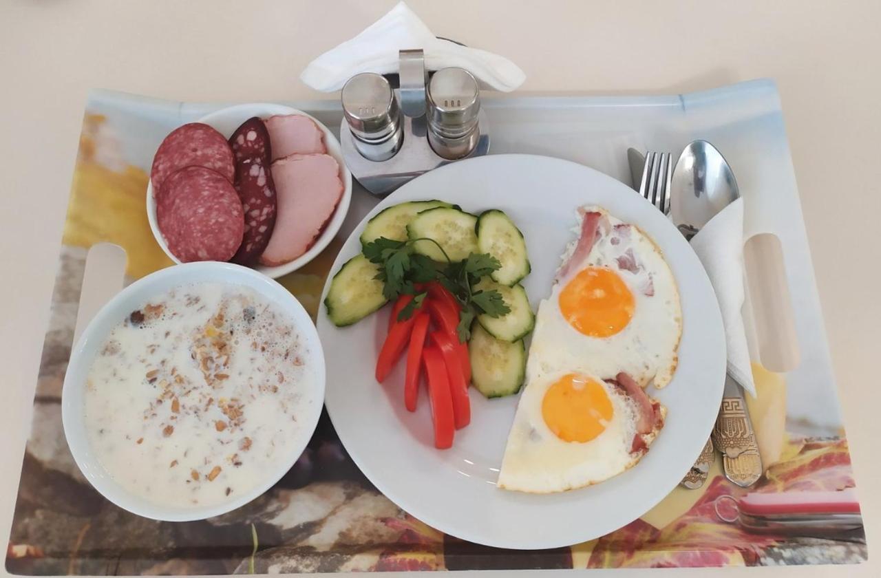 7 Sky Hotel Klinicheskaya Street 基輔 外观 照片