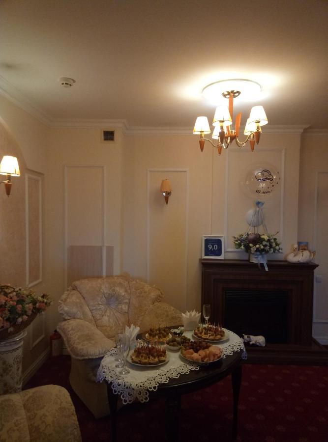 7 Sky Hotel Klinicheskaya Street 基輔 外观 照片