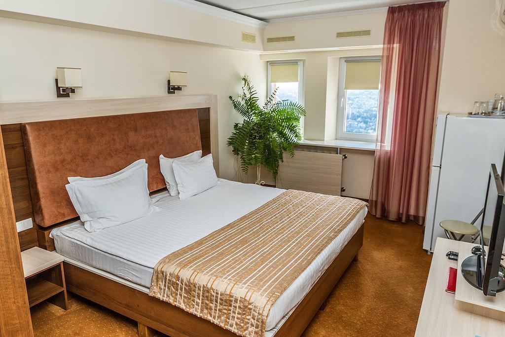 7 Sky Hotel Klinicheskaya Street 基輔 外观 照片