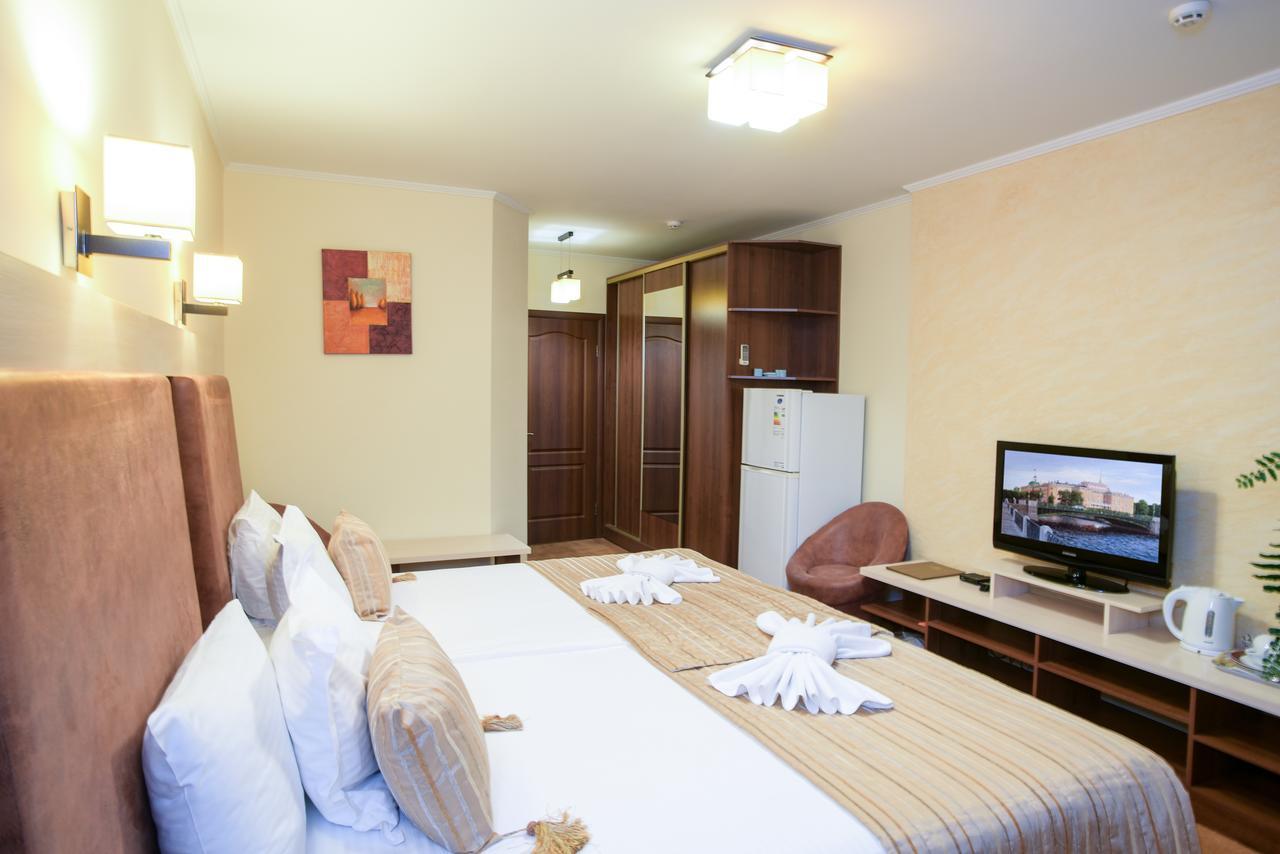 7 Sky Hotel Klinicheskaya Street 基輔 外观 照片