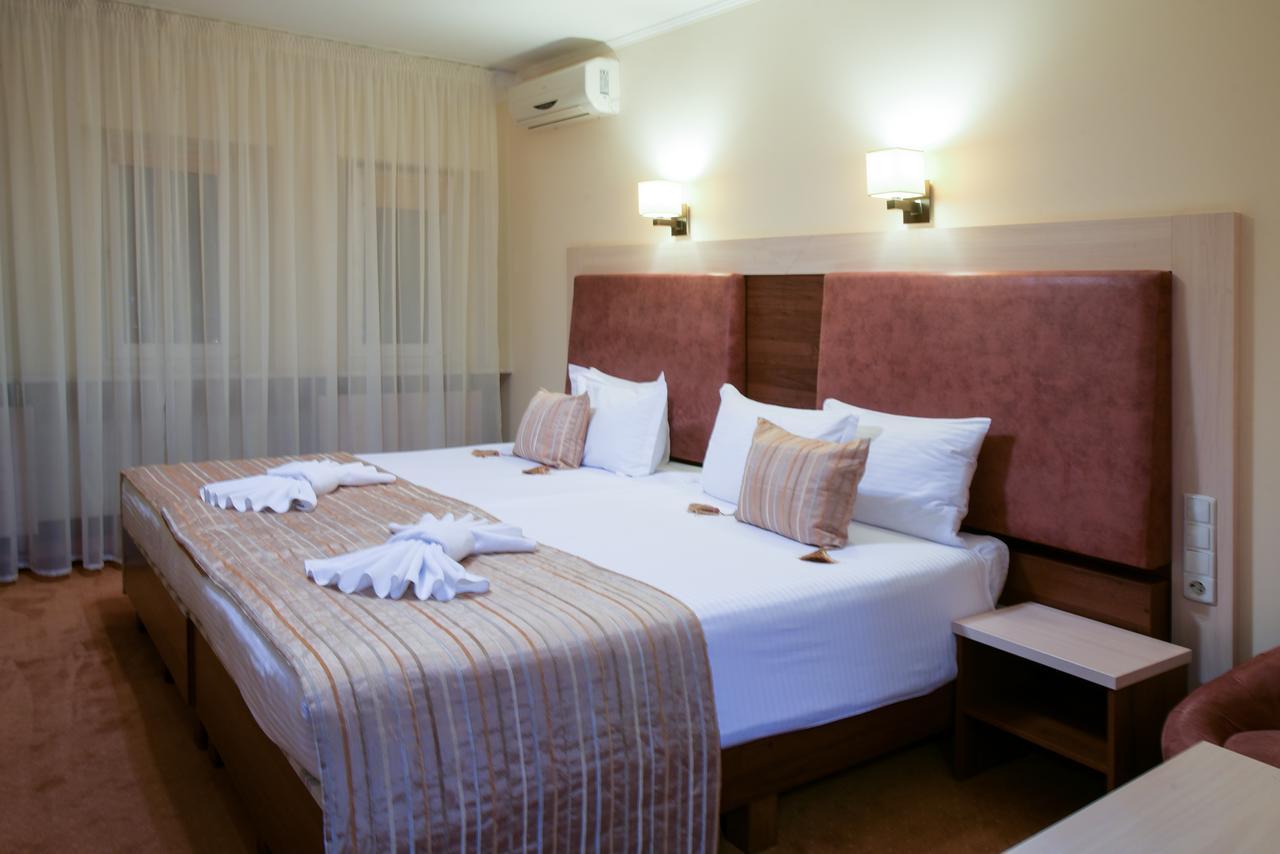 7 Sky Hotel Klinicheskaya Street 基輔 外观 照片