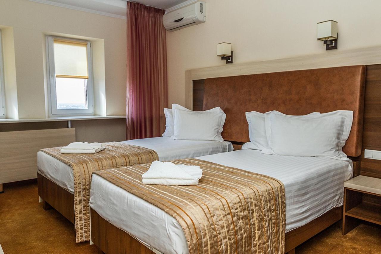 7 Sky Hotel Klinicheskaya Street 基輔 外观 照片